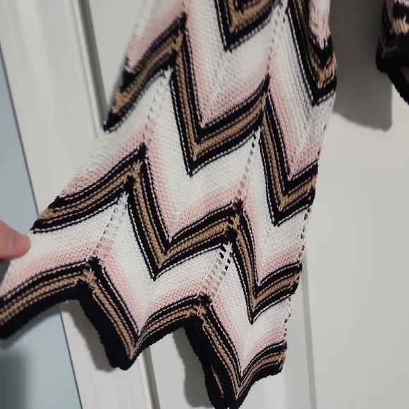 Audrey Parks Chevron Knit Sweater - Picture 4 of 5